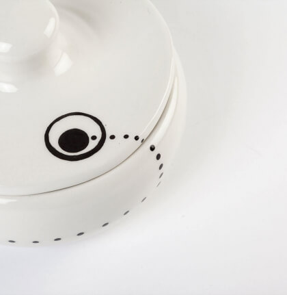 A Magic Cabinet-Handmade Ceramic Vase (M) Deltakappa