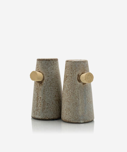 A Magic Cabinet-Rusty Ice Conical Salt and Pepper Shakers Homatino Ceramics
